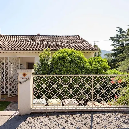 Villa Avec Piscine Indépendant Sainte-Maxime