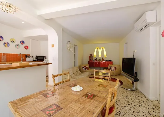 Avec Piscine Independant וילה