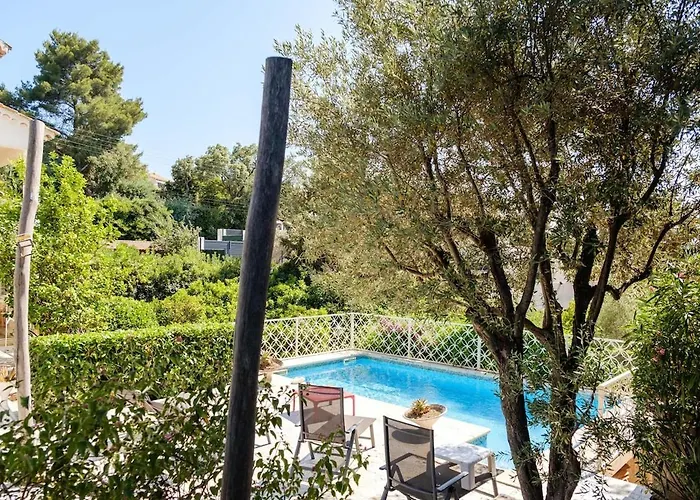 Villa Avec Piscine Independant