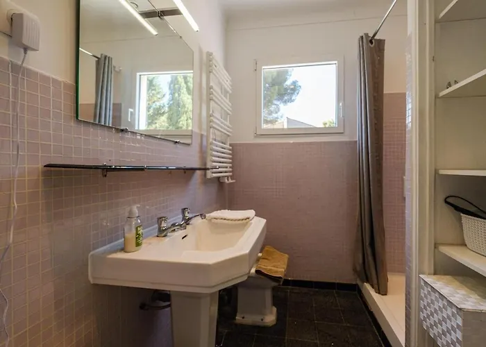 וילה Avec Piscine Independant סן-מקסים